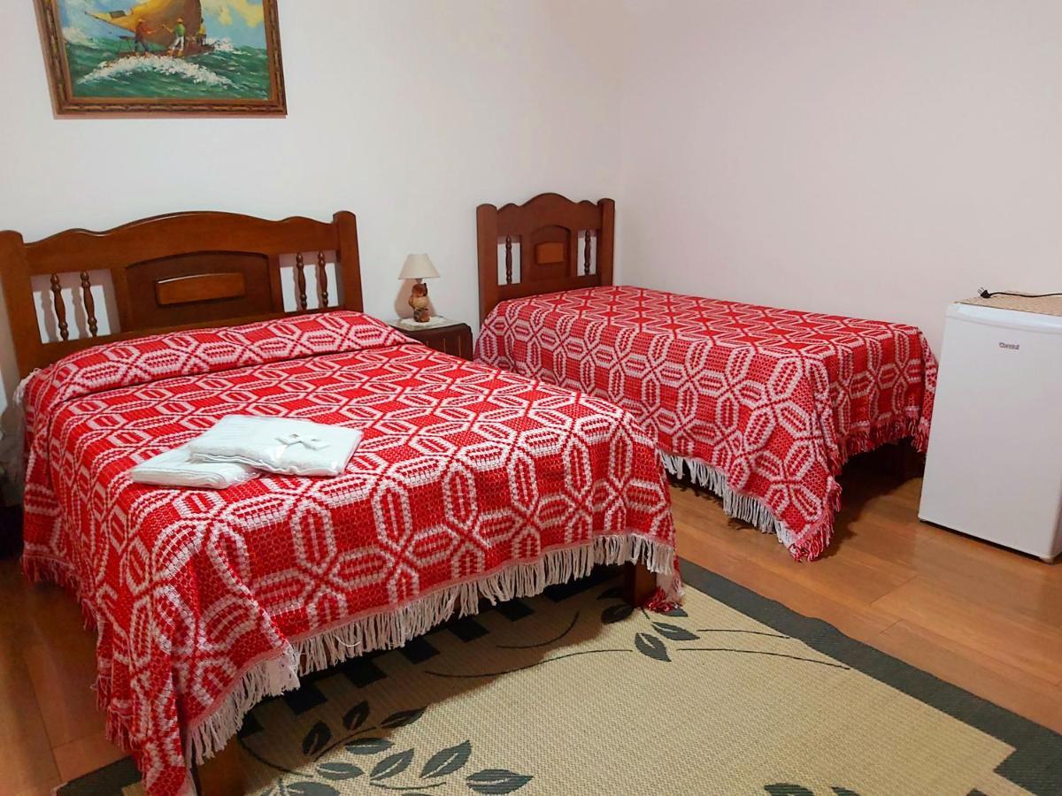 Acomodação com café da manhã  Cantinho Do Descanso Campos do Jordão